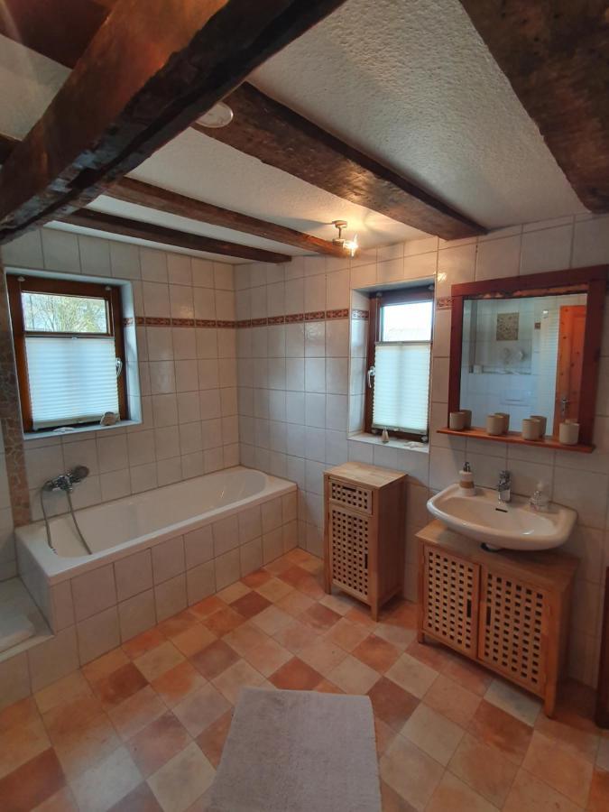 Ferienhaus Schmitt Beltheim Bagian luar foto