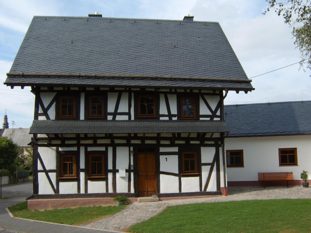 Ferienhaus Schmitt Beltheim Bagian luar foto