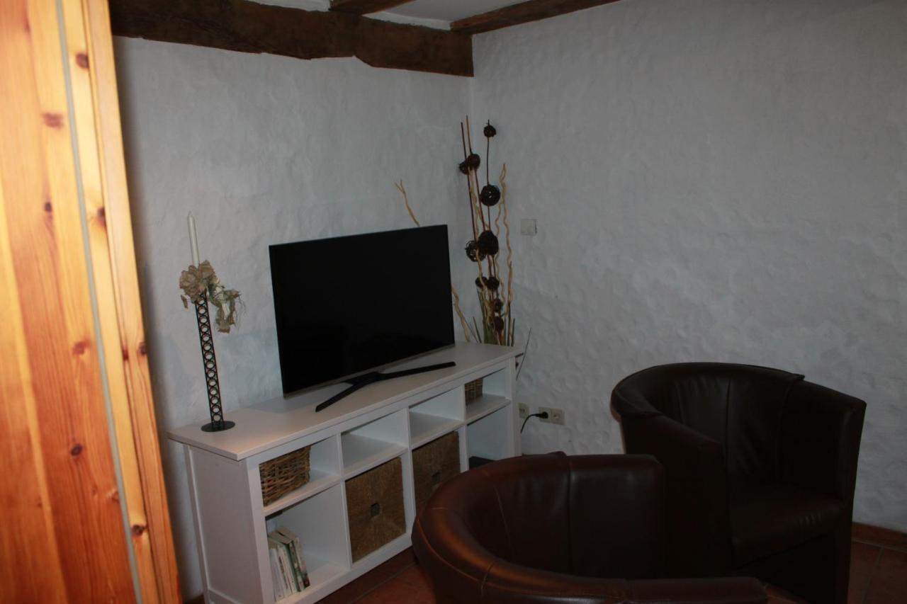 Ferienhaus Schmitt Beltheim Bagian luar foto